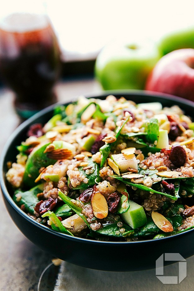 Einfalt og gott: Epla og möndlu salat með quinoa