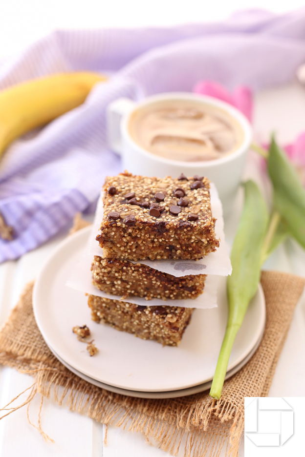 Banana quinoa morgunverðar stykki - vegan og rosalega góð